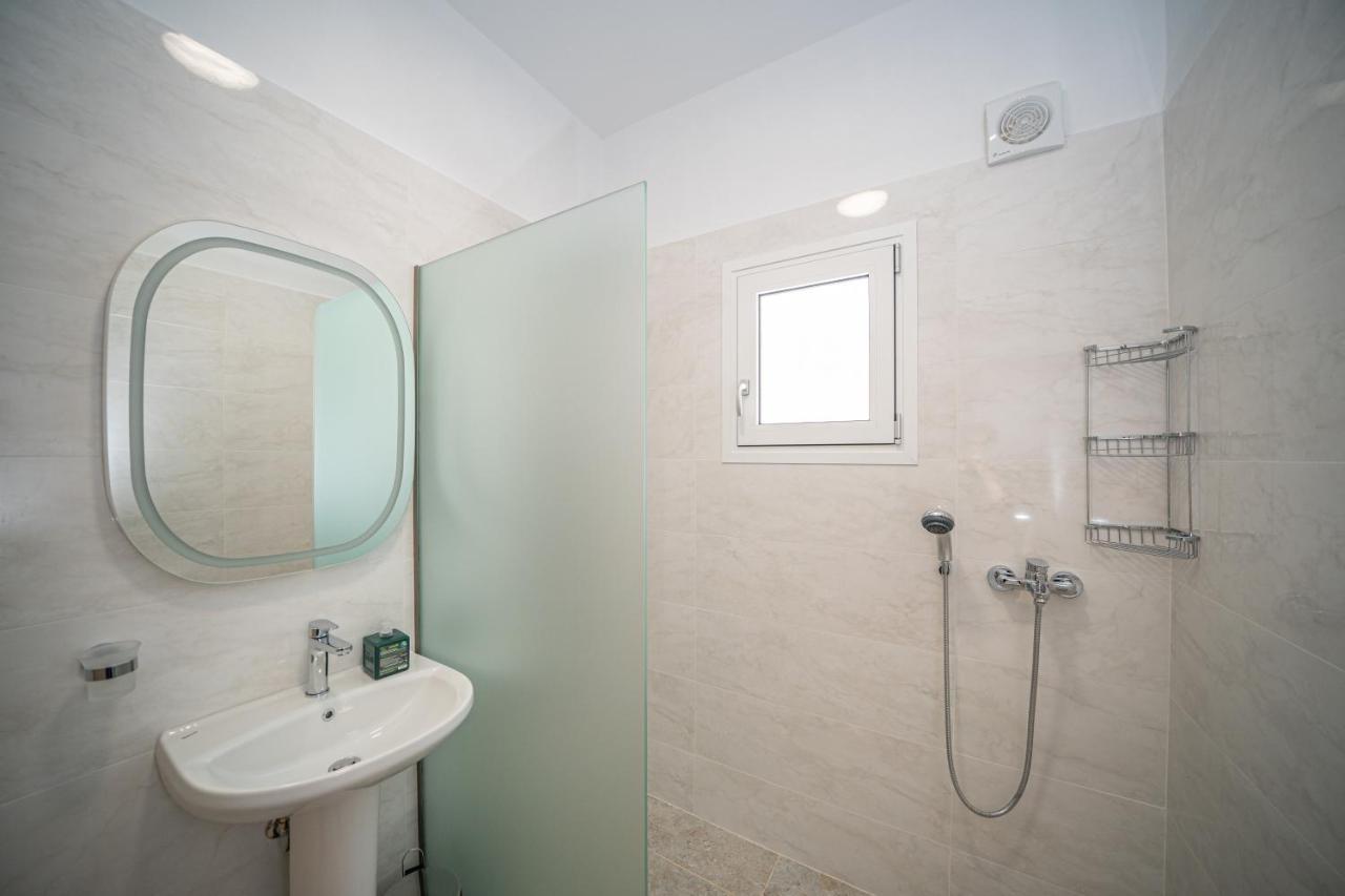 Maritina'S Apartments Amazing Sea View Agia Efimia Bagian luar foto