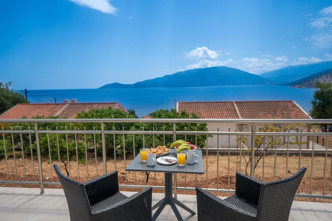 Maritina'S Apartments Amazing Sea View Agia Efimia Bagian luar foto