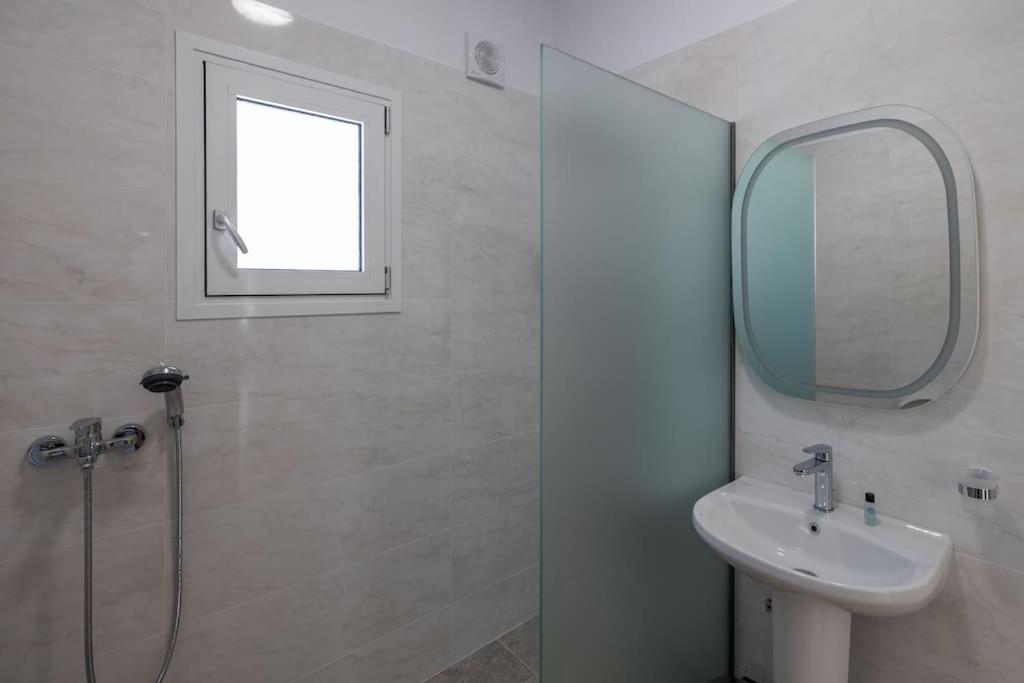 Maritina'S Apartments Amazing Sea View Agia Efimia Bagian luar foto