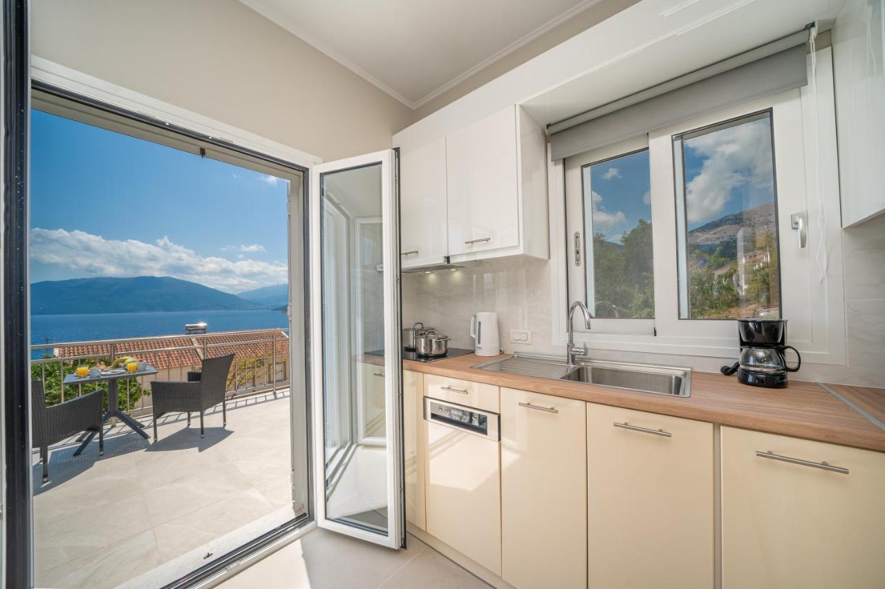 Maritina'S Apartments Amazing Sea View Agia Efimia Bagian luar foto