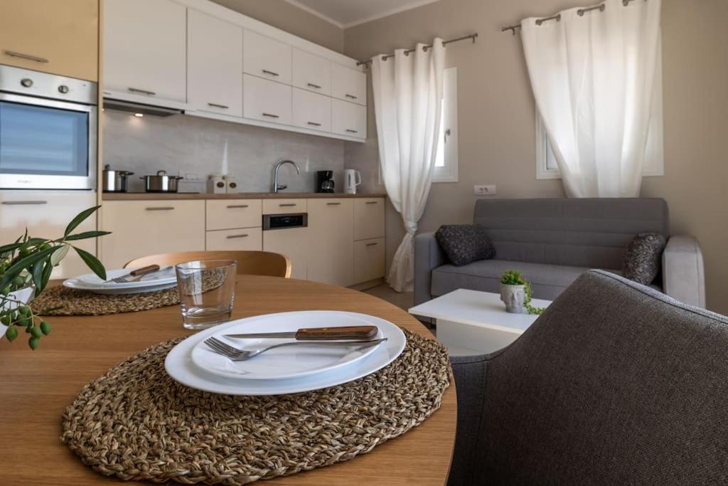Maritina'S Apartments Amazing Sea View Agia Efimia Bagian luar foto