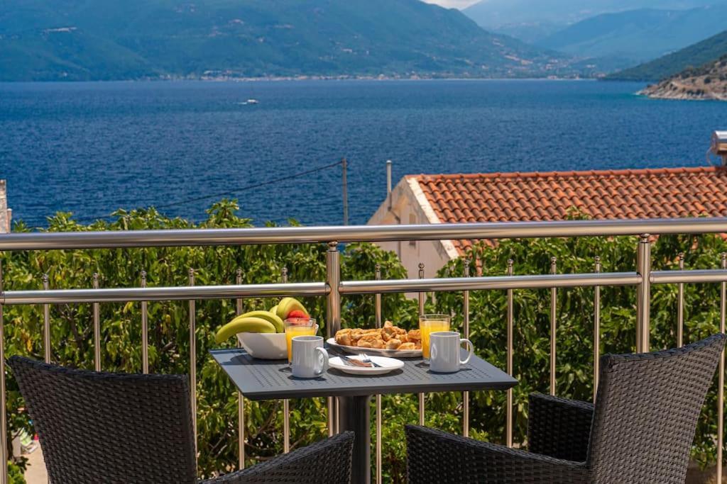 Maritina'S Apartments Amazing Sea View Agia Efimia Bagian luar foto